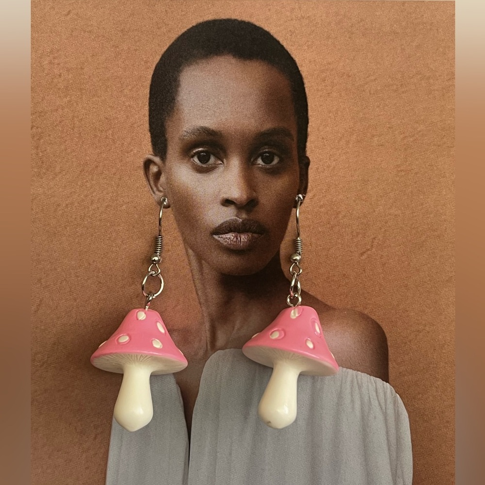 Pink Mushroom 🍄 Earrings